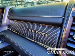 Dodge Ram Pick Up 5.7 2021 года из Южной Кореи