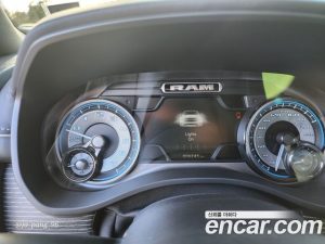 Dodge Ram Pick Up 5.7 2021 года из Южной Кореи