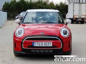 Mini Cooper 5Door DEFAULT 2023 года из Южной Кореи