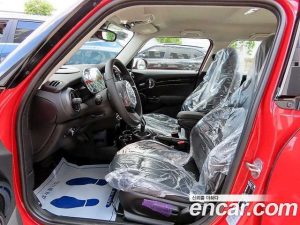 Mini Cooper 5Door DEFAULT 2023 года из Южной Кореи