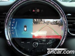 Mini Cooper 5Door DEFAULT 2023 года из Южной Кореи