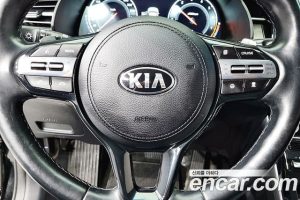 Kia K7 2.5 GDI Noblesse 2020 года из Южной Кореи