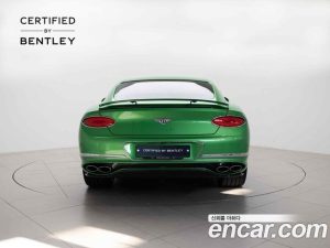 Bentley Continental 4.0 GT Azure 2023 года из Южной Кореи