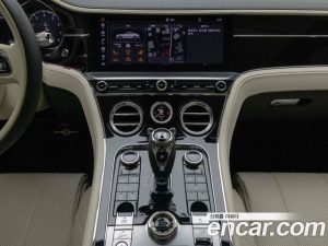 Bentley Continental 4.0 GT Azure 2023 года из Южной Кореи