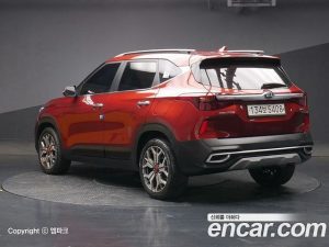 Kia Seltos Бензин 1.6 Turbo 2WD 2020 года из Южной Кореи