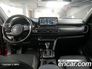 Kia Seltos Бензин 1.6 Turbo 2WD 2020 года из Южной Кореи