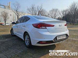 Hyundai AVANTE 1.6 2020 года из Южной Кореи