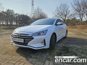 Hyundai AVANTE 1.6 2020 года из Южной Кореи