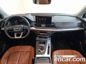 Audi Q5 45 TFSI 4WD 2023 года из Южной Кореи