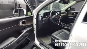 Kia Sorento Дизель 2.2 4WD 2021 года из Южной Кореи