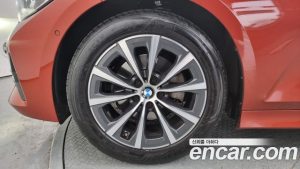 BMW 3-Series 320i 2021 года из Южной Кореи