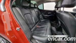 BMW 3-Series 320i 2021 года из Южной Кореи