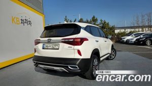 Kia Seltos Бензин 1.6 Turbo 2WD 2021 года из Южной Кореи