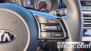 Kia Seltos Бензин 1.6 Turbo 2WD 2021 года из Южной Кореи