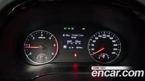 Kia Seltos Дизель 1.6 2WD 2022 года из Южной Кореи