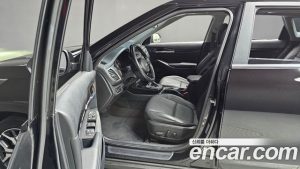 Kia Seltos Дизель 1.6 2WD 2022 года из Южной Кореи