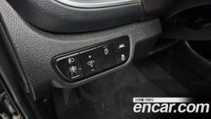 Kia Seltos Дизель 1.6 2WD 2022 года из Южной Кореи