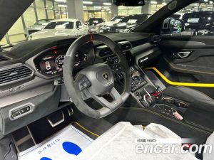Lamborghini Urus 4.0 V8 Performante 2023 года из Южной Кореи
