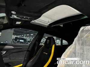 Lamborghini Urus 4.0 V8 Performante 2023 года из Южной Кореи