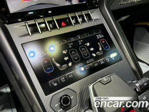 Lamborghini Urus 4.0 V8 Performante 2023 года из Южной Кореи