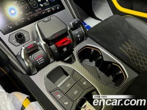 Lamborghini Urus 4.0 V8 Performante 2023 года из Южной Кореи