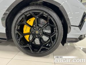 Lamborghini Urus 4.0 V8 Performante 2023 года из Южной Кореи