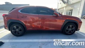 Lexus UX 2.0 2WD 2021 года из Южной Кореи