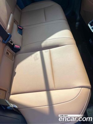 Lexus UX 2.0 2WD 2021 года из Южной Кореи