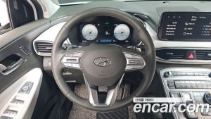 Hyundai Santafe Бензин 2.5T 4WD 2023 года из Южной Кореи