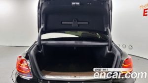 Kia K9 3.8 GDI AWD 2021 года из Южной Кореи