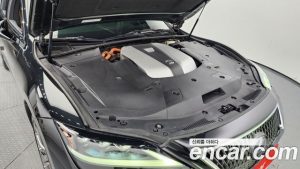 Lexus LS 3.5 платина AWD 2021 года из Южной Кореи