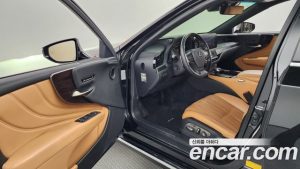 Lexus LS 3.5 платина AWD 2021 года из Южной Кореи