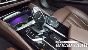 BMW 5-Series 523d xDrive Luxury 2021 года из Южной Кореи
