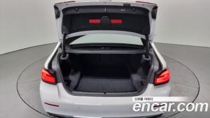 BMW 5-Series 523d xDrive Luxury 2021 года из Южной Кореи