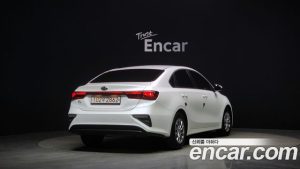 Kia K3 2020 года из Южной Кореи