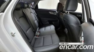 Kia K3 2020 года из Южной Кореи