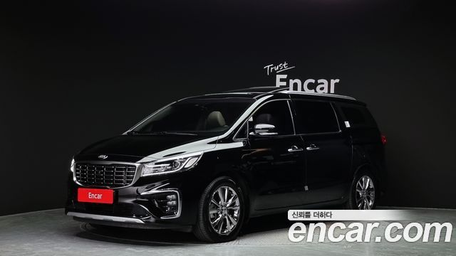 Kia Carnival 9-Seater Noblesse Special 2019 года из Кореи