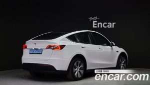 Tesla Model Y RWD 2024 года из Южной Кореи