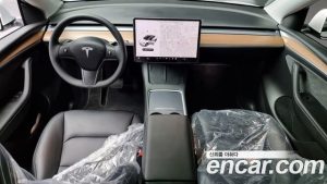 Tesla Model Y RWD 2024 года из Южной Кореи