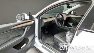 Tesla Model Y RWD 2024 года из Южной Кореи