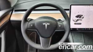 Tesla Model Y RWD 2024 года из Южной Кореи