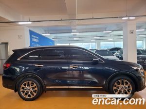 Kia Sorento Дизель 2.0 2WD 2020 года из Южной Кореи