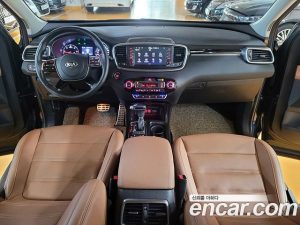 Kia Sorento Дизель 2.0 2WD 2020 года из Южной Кореи