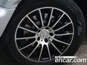 Mercedes-Benz G-Class G400 d 2023 года из Южной Кореи