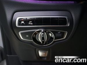 Mercedes-Benz G-Class G400 d 2023 года из Южной Кореи