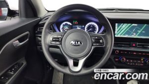 Kia Niro 1.6 HEV 2020 года из Южной Кореи