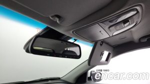 Kia Niro 1.6 HEV 2020 года из Южной Кореи