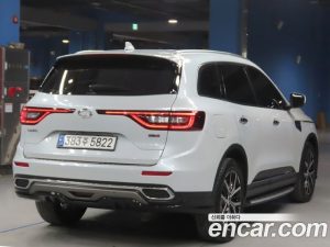 Renault-KoreaSamsung QM6 2.0 GDe RE Signature 2WD 2020 года из Южной Кореи