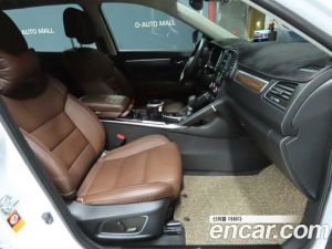 Renault-KoreaSamsung QM6 2.0 GDe RE Signature 2WD 2020 года из Южной Кореи