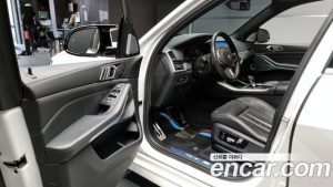 BMW X5M 4.4 2020 года из Южной Кореи